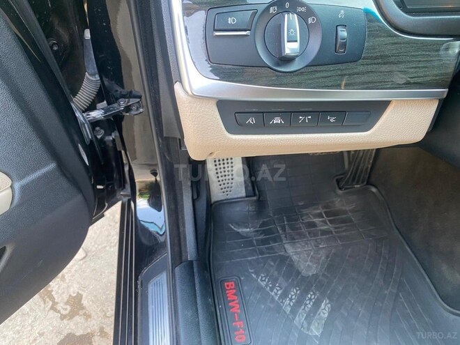 BMW 528 2016, 242,000 km - 2.0 l - Bakı