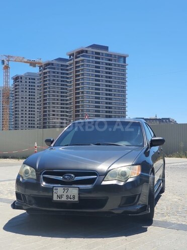 Subaru Legacy-1