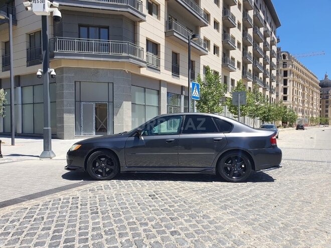 Subaru Legacy-2