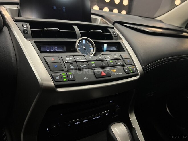 Lexus NX 200t 2017, 117,000 km - 2.0 l - Bakı