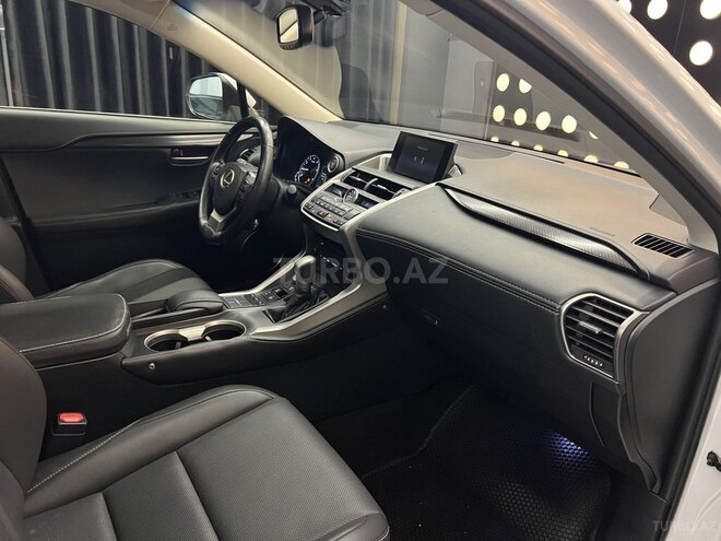 Lexus NX 200t 2017, 117,000 km - 2.0 l - Bakı
