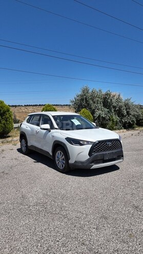 Toyota Corolla Cross 2025, 0 km - 2.0 л - Bakı