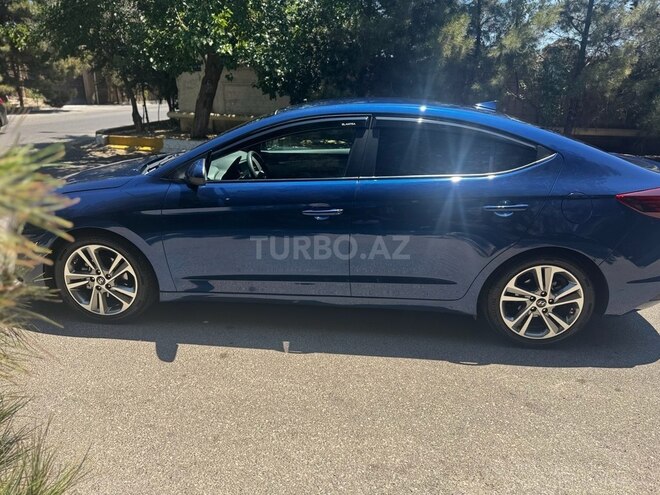 Hyundai Elantra 2018, 106,000 km - 2.0 l - Bakı