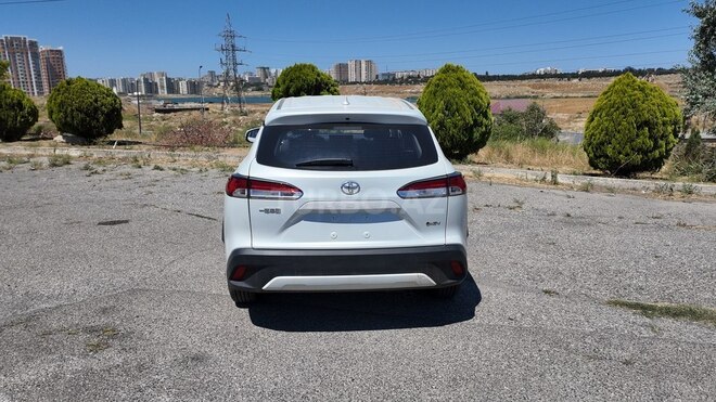 Toyota Corolla Cross 2025, 0 km - 2.0 л - Bakı