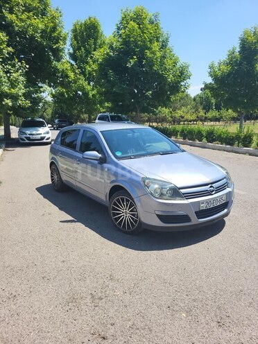 Opel Astra 2005, 178,000 km - 0.2 л - Gəncə