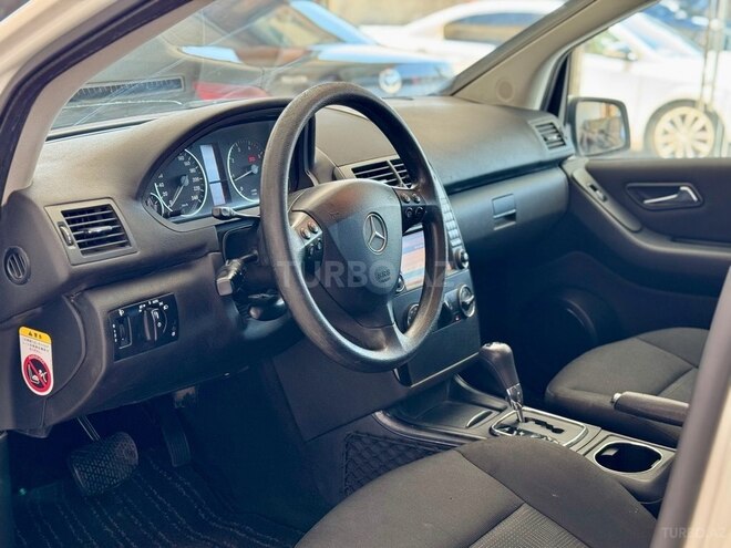 Mercedes A 170-29