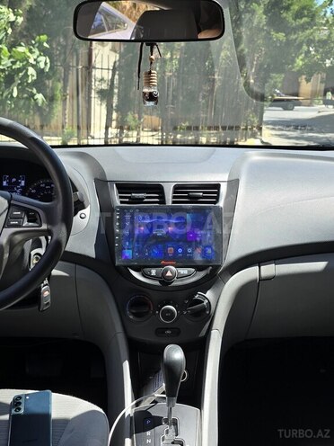Hyundai Accent 2015, 247,910 km - 1.6 l - Bakı