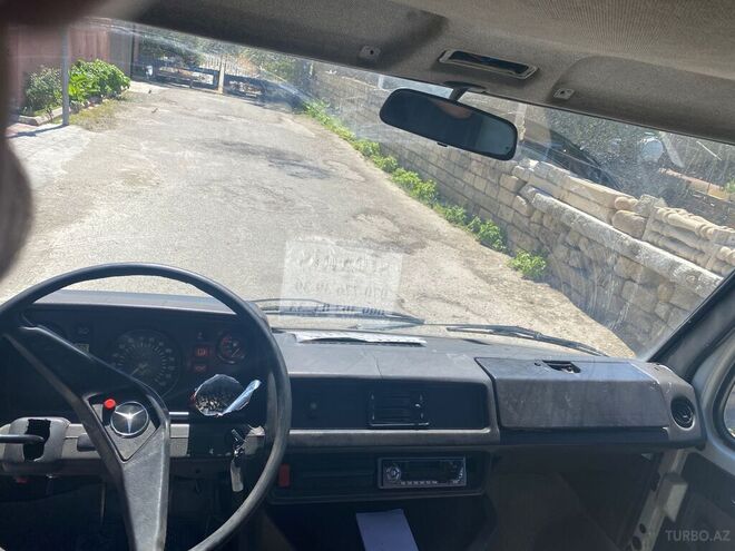 Mercedes 208 D 1989, 223,845 km - 2.3 л - Bakı