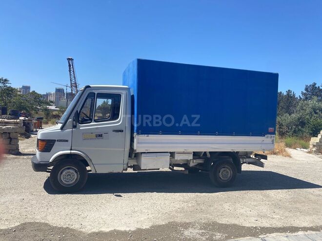 Mercedes 208 D 1989, 223,845 km - 2.3 л - Bakı