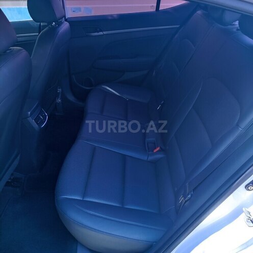 Hyundai Avante 2016, 170,000 km - 1.6 l - Bakı