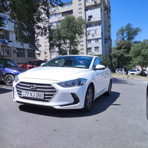 Hyundai Avante 2016, 170,000 km - 1.6 l - Bakı