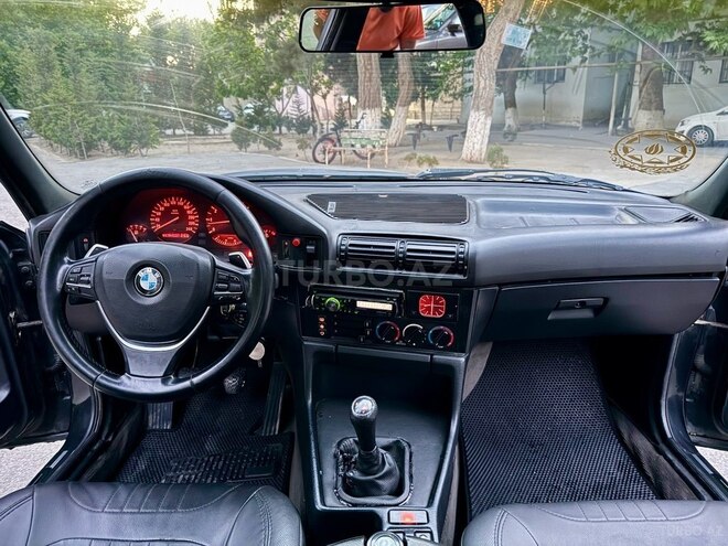 BMW 520 1992, 332,000 km - 2.0 l - Sumqayıt