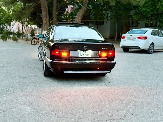BMW 520 1992, 332,000 km - 2.0 l - Sumqayıt