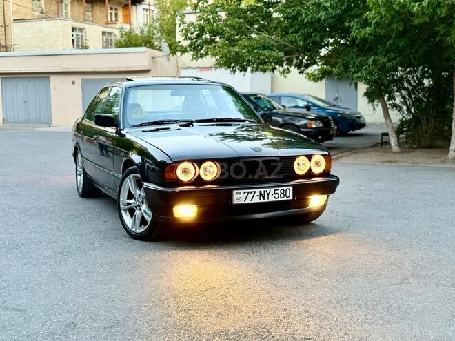 BMW 520 1992, 332,000 km - 2.0 l - Sumqayıt