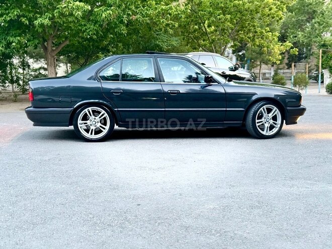 BMW 520 1992, 332,000 km - 2.0 l - Sumqayıt