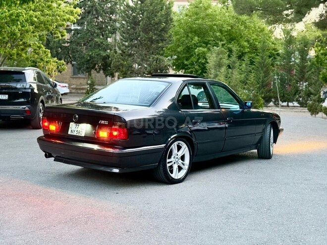 BMW 520 1992, 332,000 km - 2.0 l - Sumqayıt