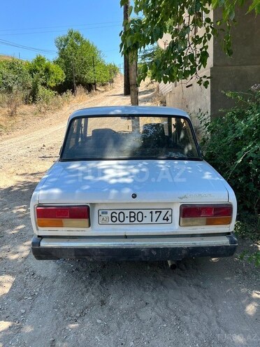 LADA (VAZ) 2107 2005, 80,000 km - 1.6 l - Qazax