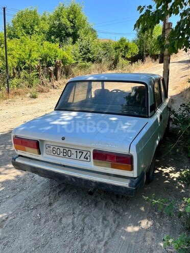 LADA (VAZ) 2107 2005, 80,000 km - 1.6 l - Qazax