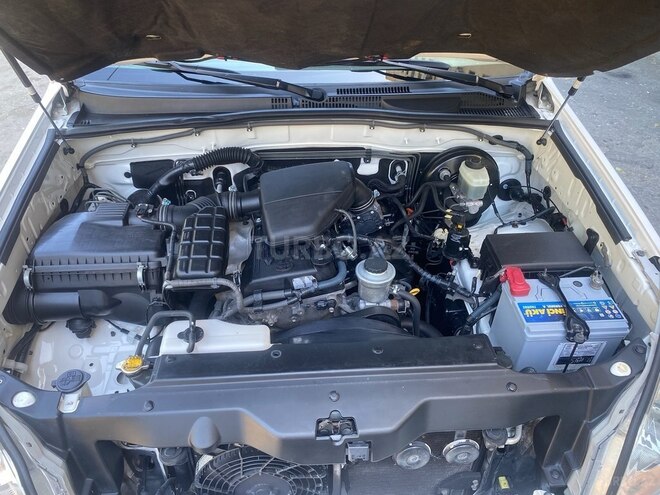 Toyota Land Cruiser Prado 2008, 220,000 km - 2.7 л - Bakı