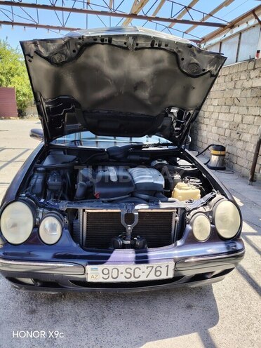 Mercedes E 270 2001, 556,000 km - 2.7 l - Bakı