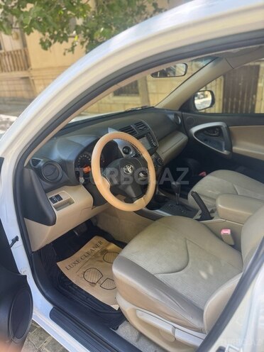 Toyota RAV4 2009, 215,082 km - 2.5 л - Bakı