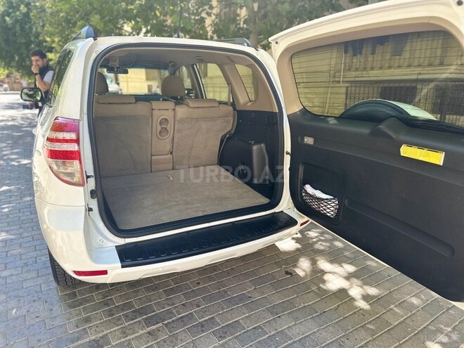 Toyota RAV4 2009, 215,082 km - 2.5 л - Bakı