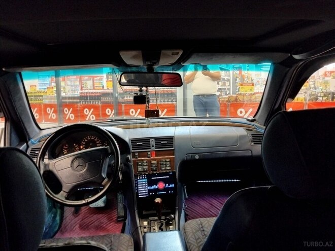Mercedes C 220 1995, 178,544 km - 2.2 л - Bakı
