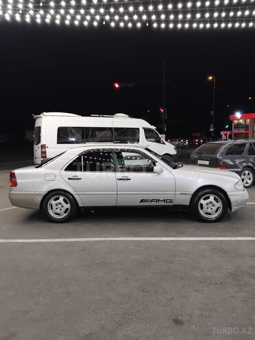 Mercedes C 220 1995, 178,544 km - 2.2 л - Bakı