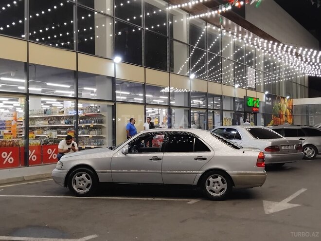 Mercedes C 220 1995, 178,544 km - 2.2 л - Bakı