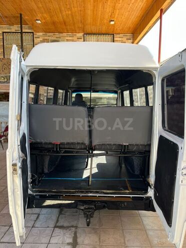 Mercedes 208 D 1992, 400,000 km - 2.3 l - Şirvan