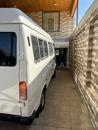 Mercedes 208 D 1992, 400,000 km - 2.3 l - Şirvan