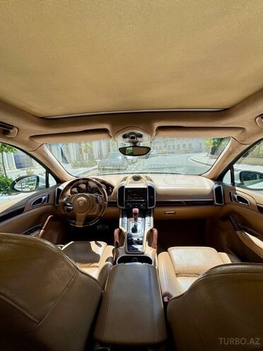 Porsche Cayenne Turbo 2010, 220,000 km - 4.8 l - Bakı