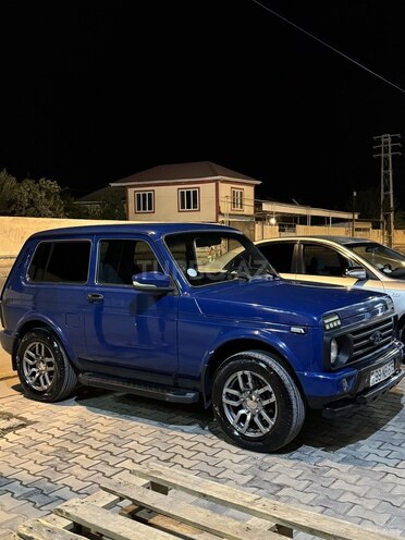 LADA (VAZ) Niva 2014, 145,000 km - 1.7 l - Salyan