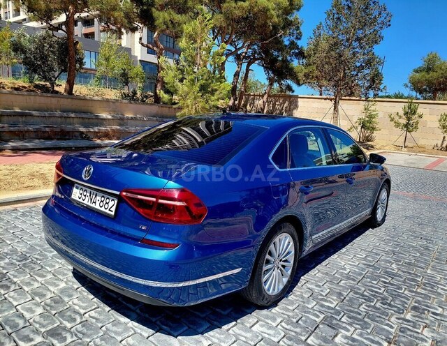 Volkswagen Passat 2016, 141,000 km - 1.8 l - Bakı