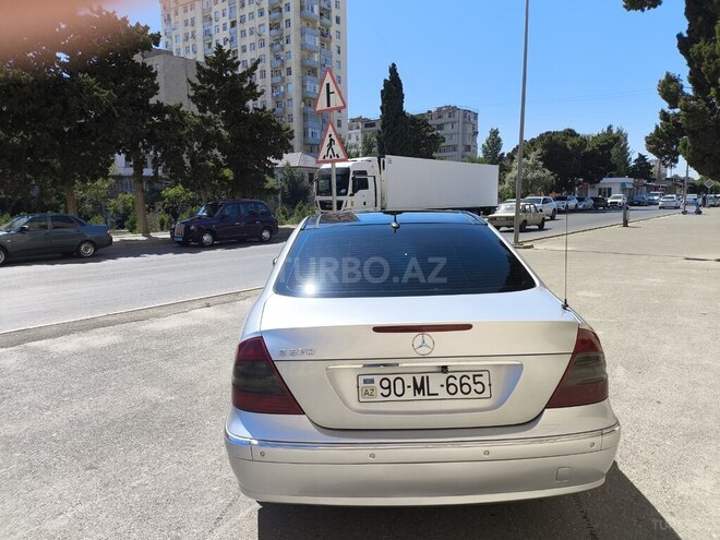 Mercedes E 270 2002, 450,000 km - 2.7 l - Bakı
