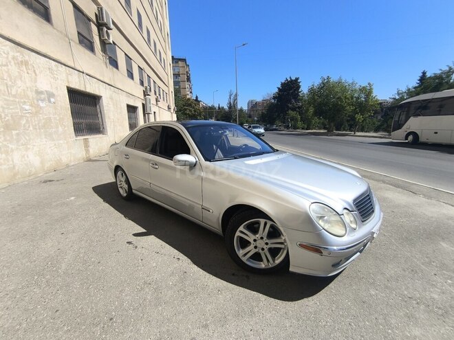 Mercedes E 270 2002, 450,000 km - 2.7 l - Bakı