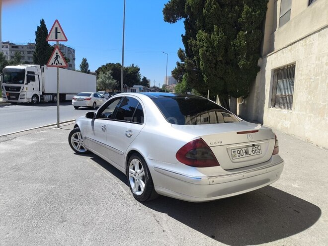 Mercedes E 270 2002, 450,000 km - 2.7 l - Bakı