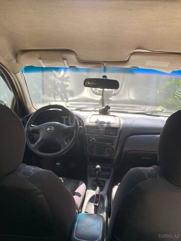 Nissan Sunny 2004, 400,000 km - 1.6 l - Bakı
