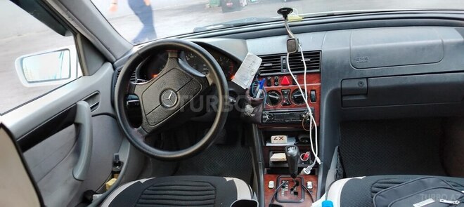 Mercedes C 220 d 1999, 520,000 km - 2.2 l - Bakı