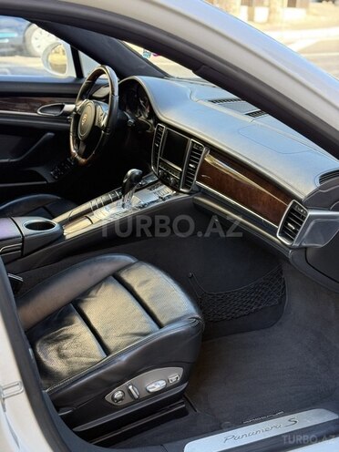 Porsche  2010, 194,600 km - 4.8 l - Bakı