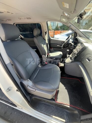 Hyundai H-1 2011, 440,000 km - 2.5 l - Bakı