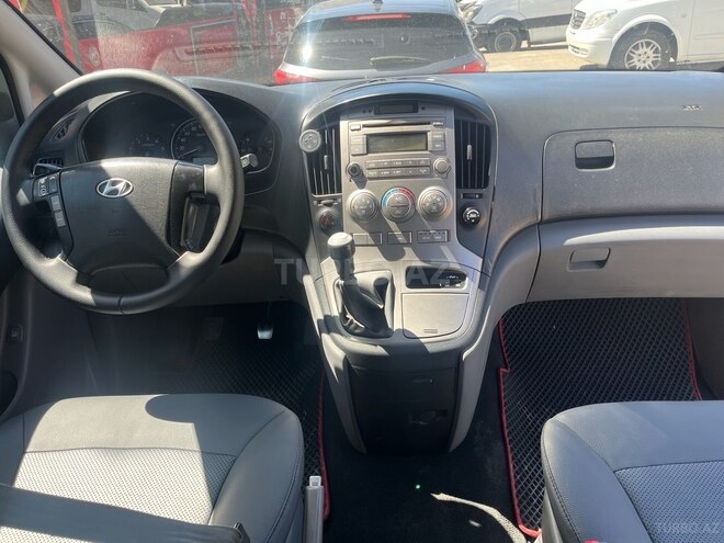 Hyundai H-1 2011, 440,000 km - 2.5 l - Bakı