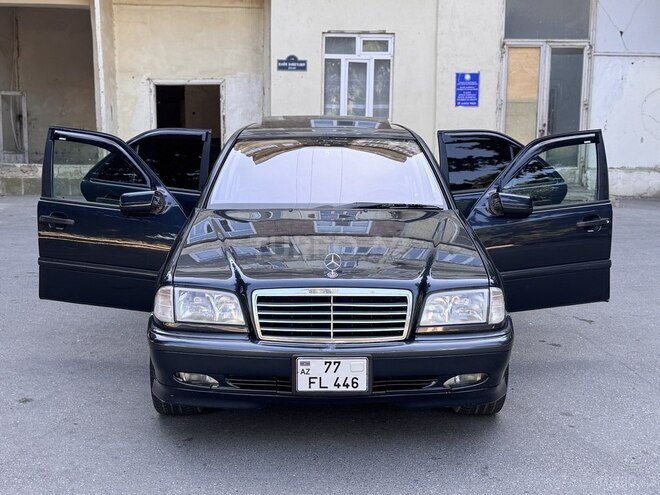 Mercedes C 200 1999, 389,000 km - 2.0 l - Bakı