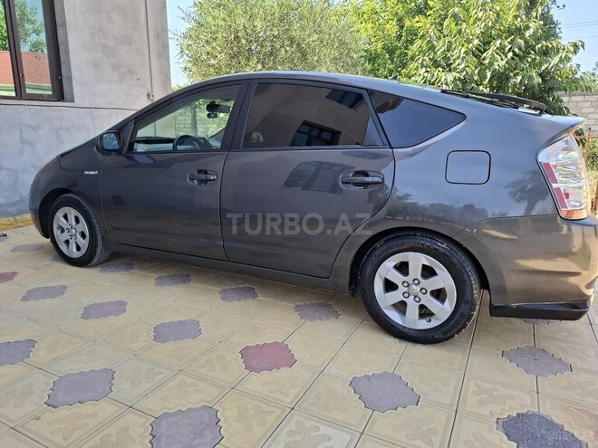 Toyota Prius 2009, 270,000 km - 1.5 l - Bərdə