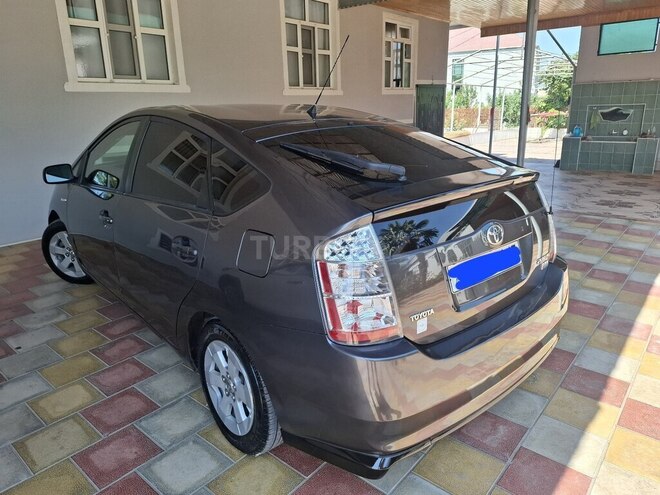 Toyota Prius 2009, 270,000 km - 1.5 l - Bərdə