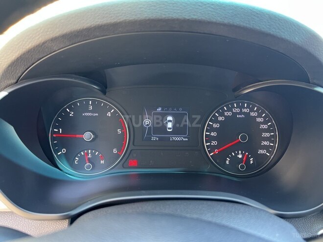 Kia K5-6