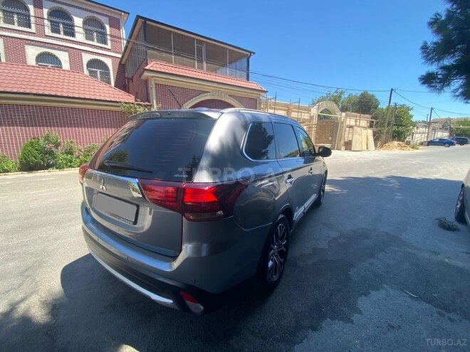 Mitsubishi Outlander 2016, 198,000 km - 2.4 l - Bakı