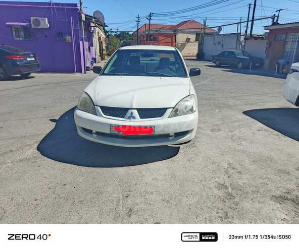 Mitsubishi Lancer 2007, 200,000 km - 1.3 l - Bakı