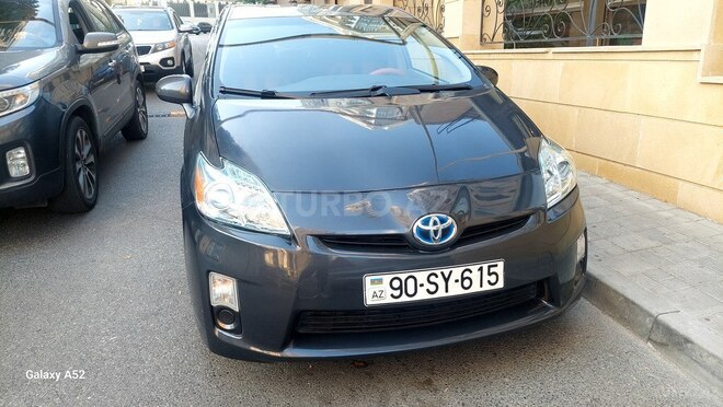 Toyota Prius-1