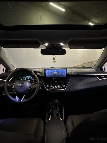 Toyota Corolla-6